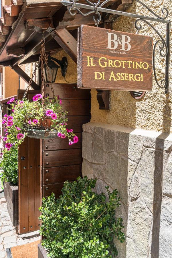 B&B Il Grottino Di אסרגי מראה חיצוני תמונה